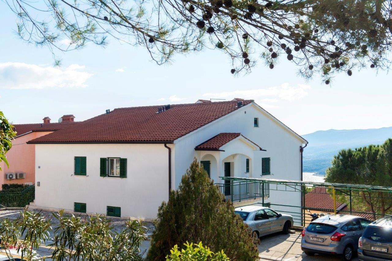 Apartments With A Parking Space Rabac, Labin - 6464 Eksteriør bilde
