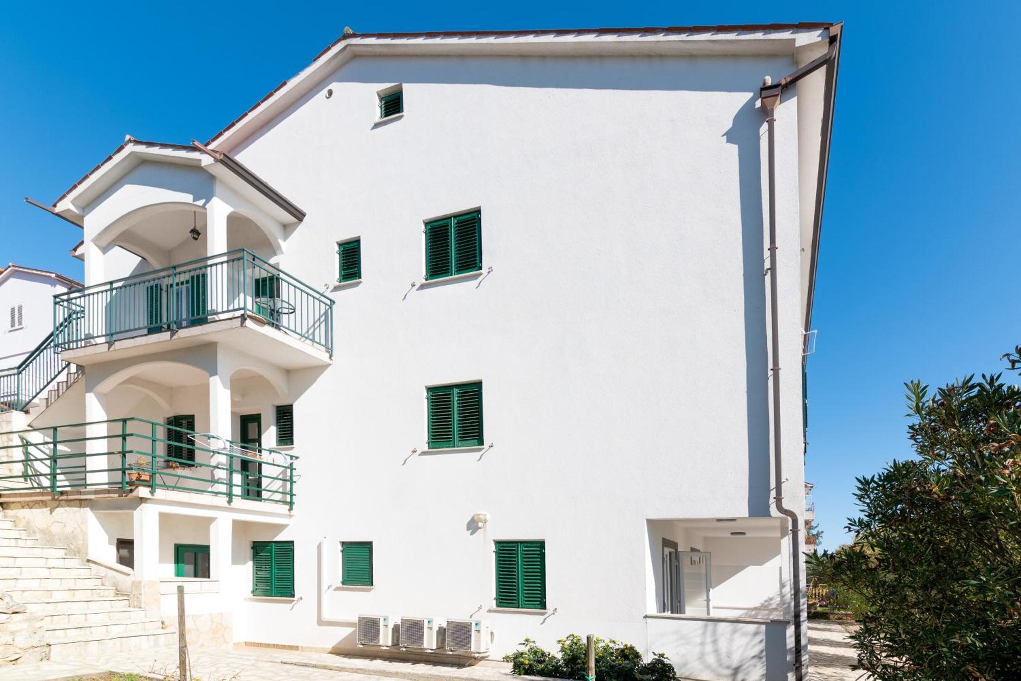 Apartments With A Parking Space Rabac, Labin - 6464 Eksteriør bilde